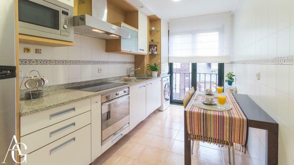 Apartamento Plaza De Espana Ribadeo Buitenkant foto