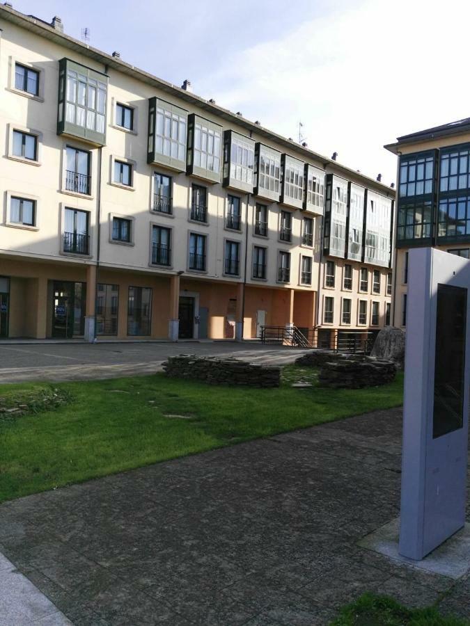 Apartamento Plaza De Espana Ribadeo Buitenkant foto